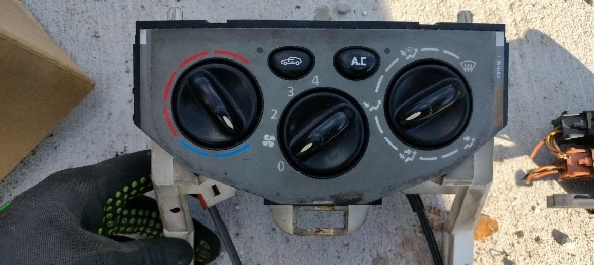 Trafic panel klimatyzacji