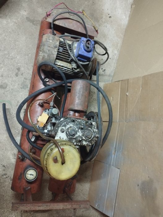 Компресор повітряний , 2-х поршневий, 220 В