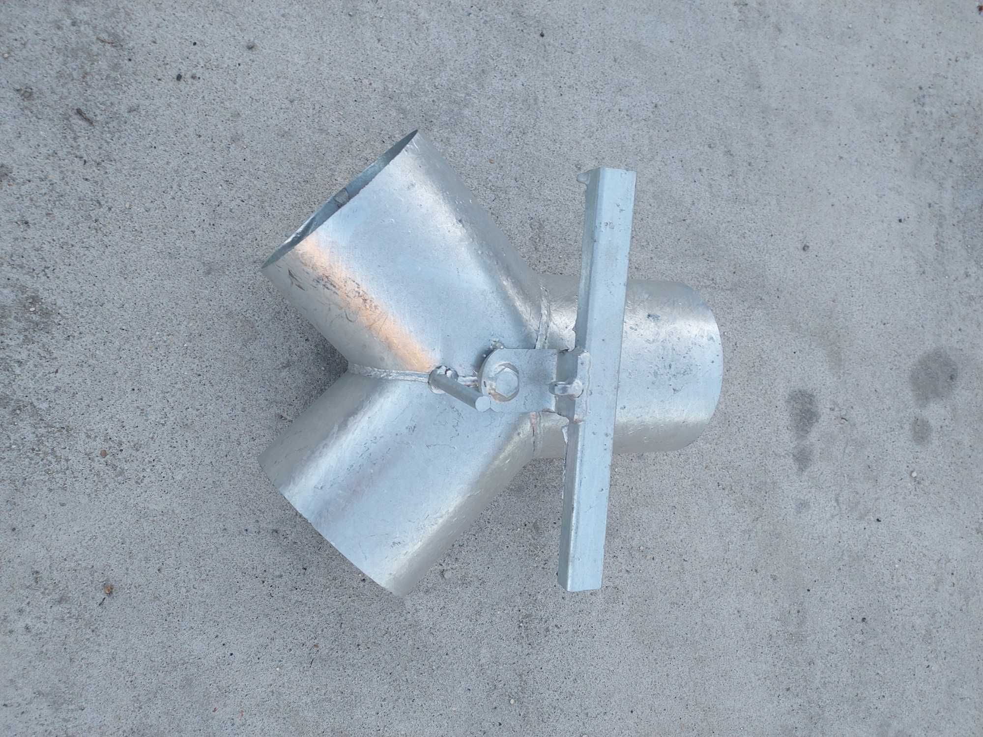 pionowy podajnik do silosa/ rozdzielacz na dwie drogi fi 160mm