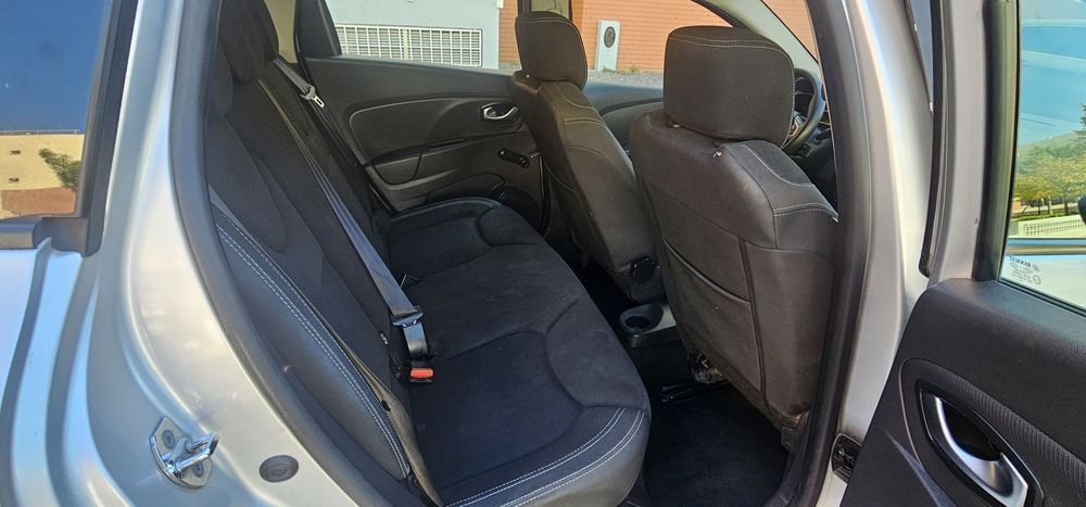 Renault Clio 1.5 dci impecável 18