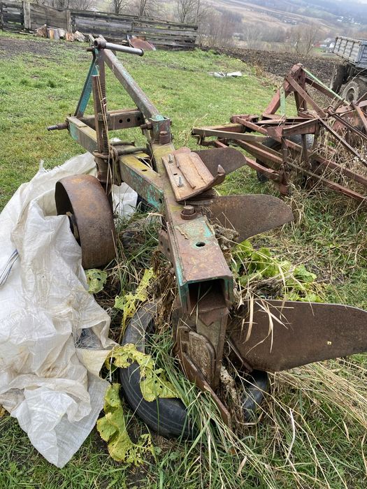 Продам плуг в дуже гарному стані