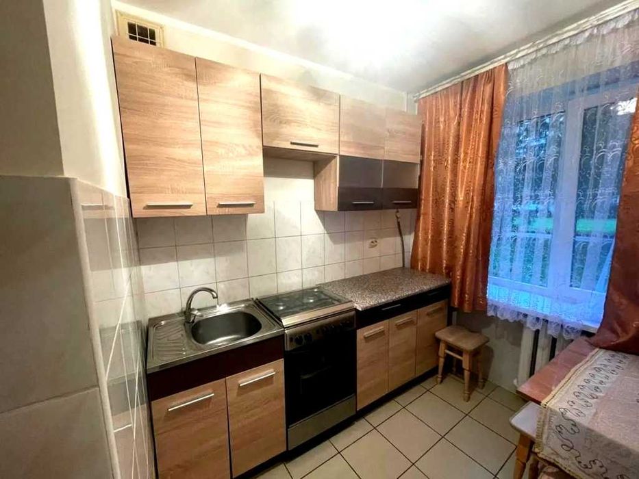 Продам 2х комн кв Одесская Зерновая 4/5 в отличном ж/состоянии