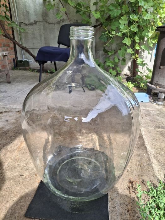 Бутыль, бутль винный 5л;10л;20л;50л.