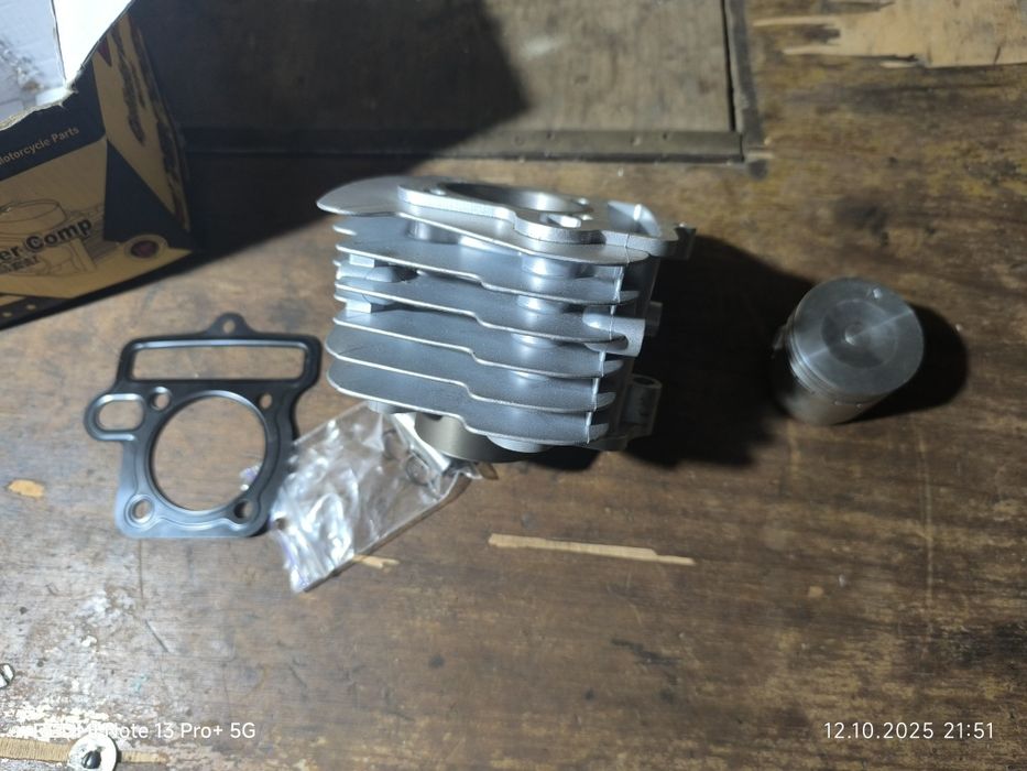 Продам поршнева на альфу  110