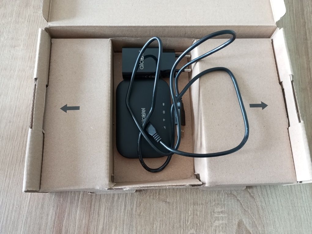 Router Alcatel Link Zone 4G LTE