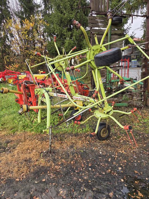 Przetrzasarka przewracarka Claas volto 540 przetrzasacz