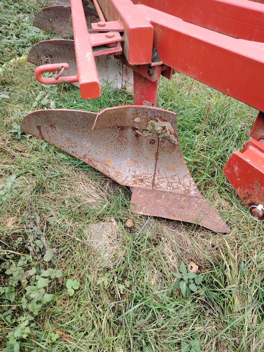 Witam mam do sprzedania pług zawieszany.