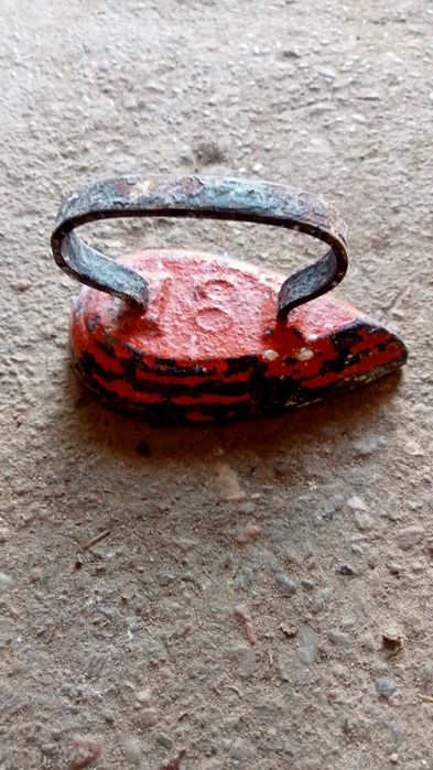 Stare małe żelazko