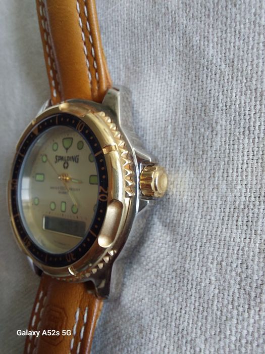 Relógio Spalding