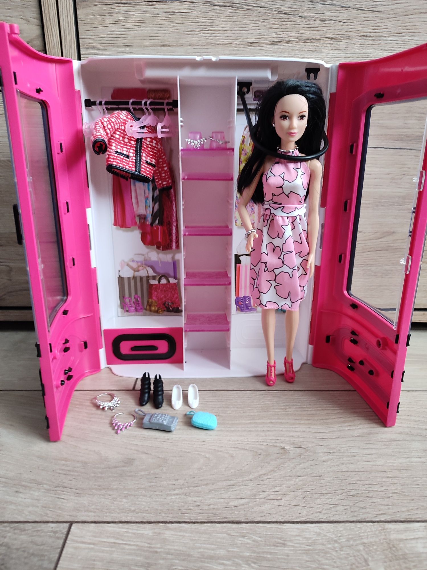 Barbie Modna szafa