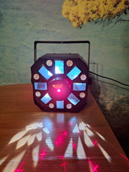 Światło sceniczne, dyskotekowe Stinger ADJ multiefekt