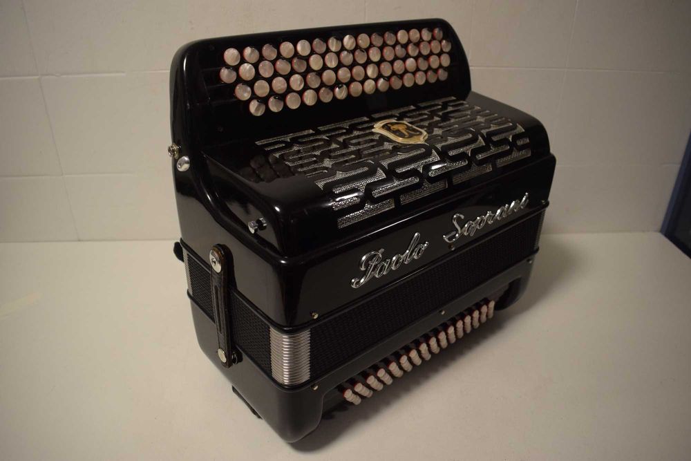 Acordeao Paolo Soprani 2 voz. N 99