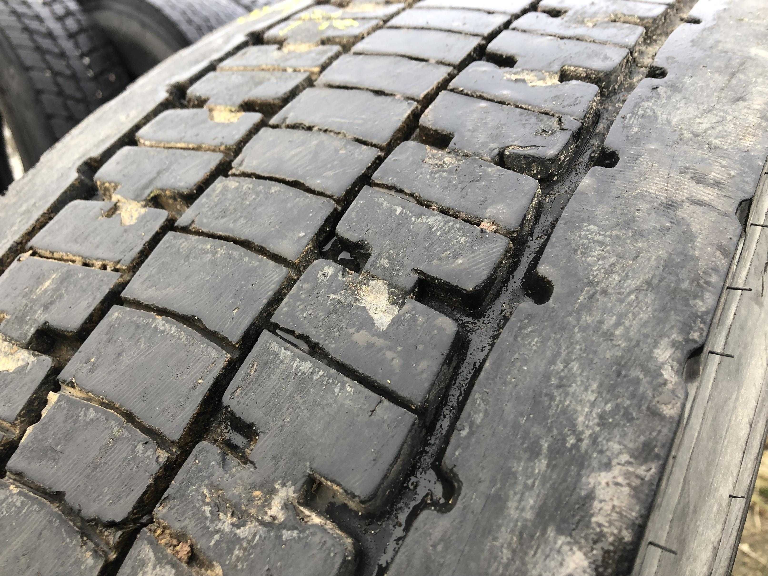 Opona Używana 315/80r22.5 Dunlop SP444 Napęd 9-11mm Możliwa Wysyłka