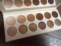 Jaclyn hill divine neutrals morphe palette