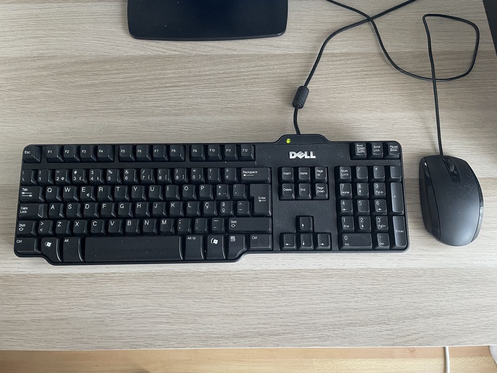 Computador completo - Desktop+monitor+teclado+rato