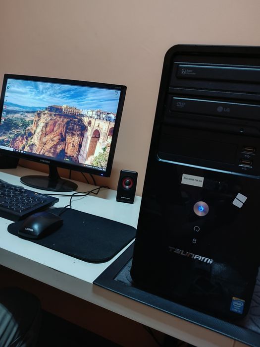 Torre Tsunami i3 8GB | Windows 10 Pro e Office 2021