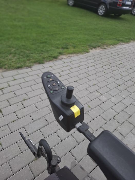 Wózek inwalidzki elektryczny Forest 2