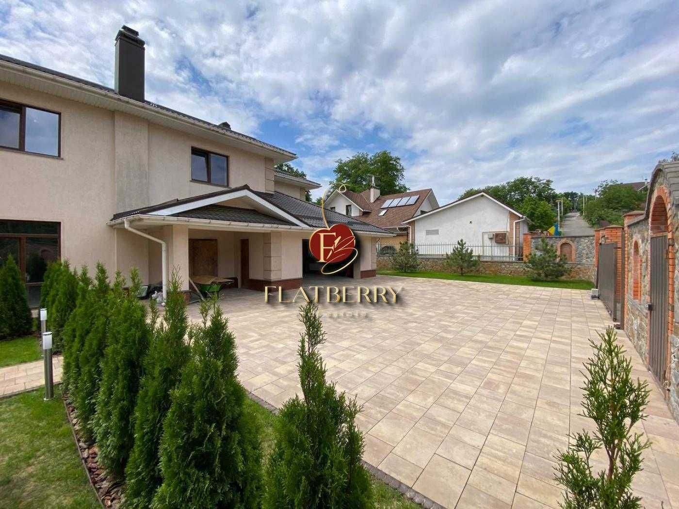 Без% Продажа дома, 423 м2, два этажа, с. Иванковичи, ул. Счастливая