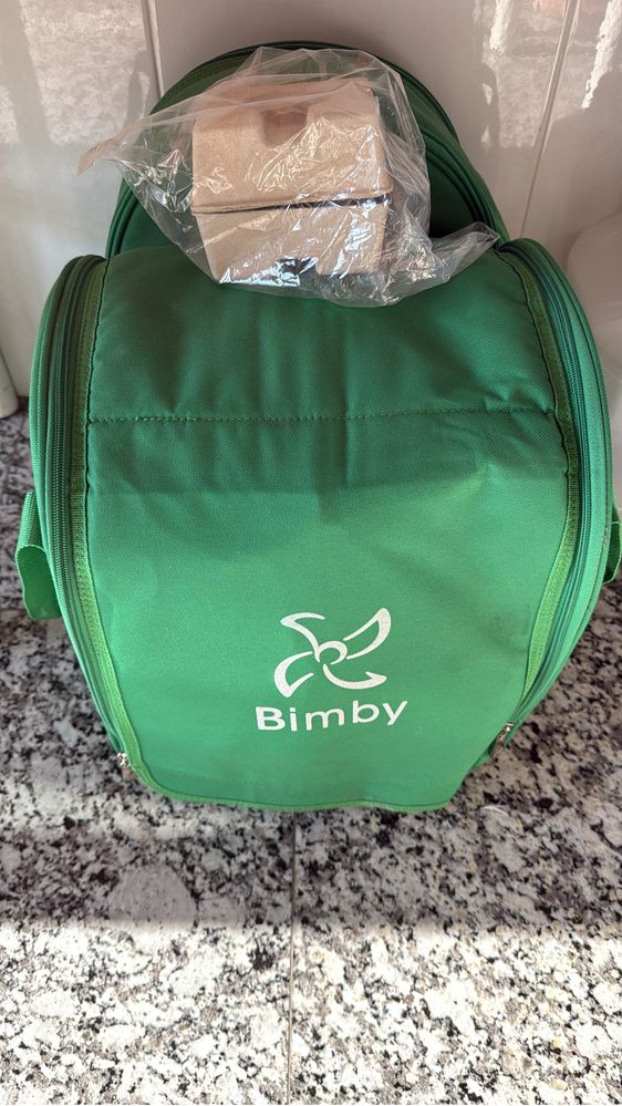 Vendo  bimby TM31 com saco de transporte