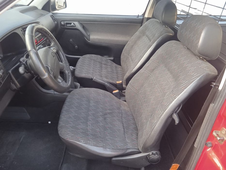 Vendo VW Golf 3 1.9D