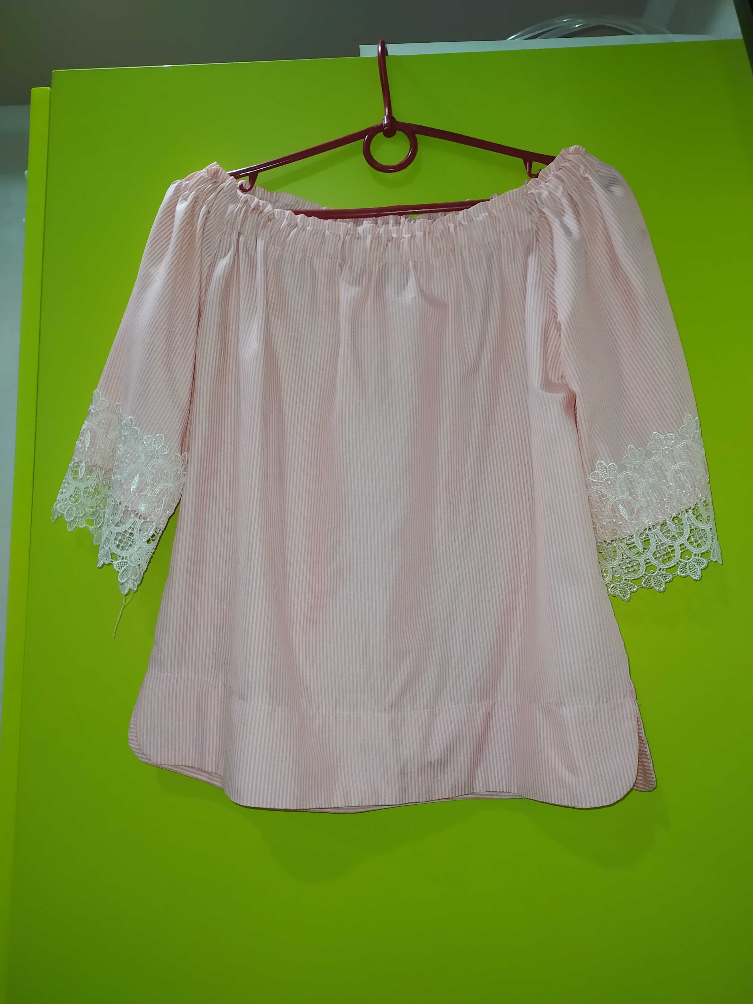 Красивая блуза нежно розового цвета