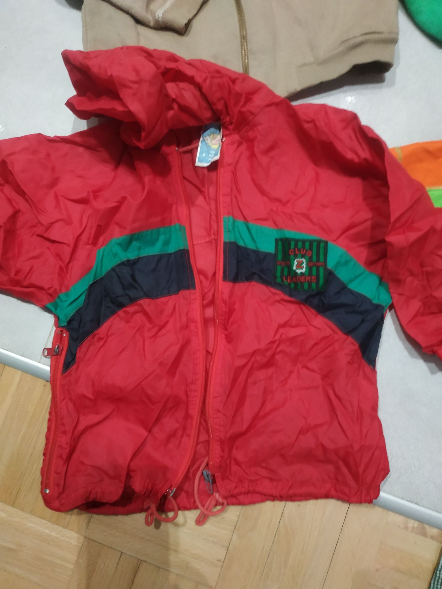 Bluza, kurtka i inne 9 szt.ubranka dla chlopca 102-110 cm.