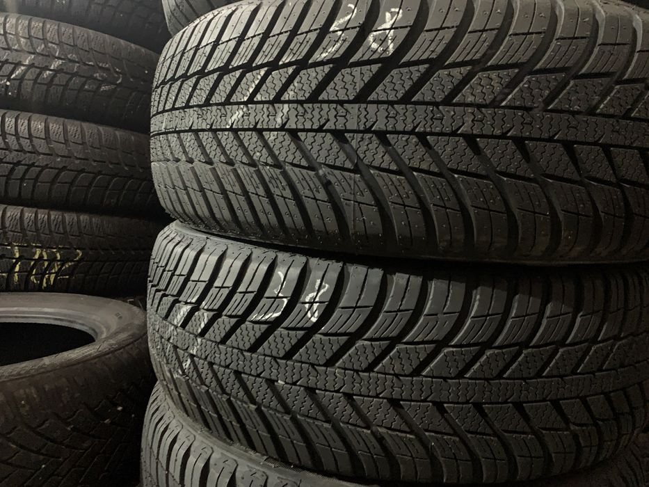 Комплект шин 215/65 16 Nexen Nblue 4seasons