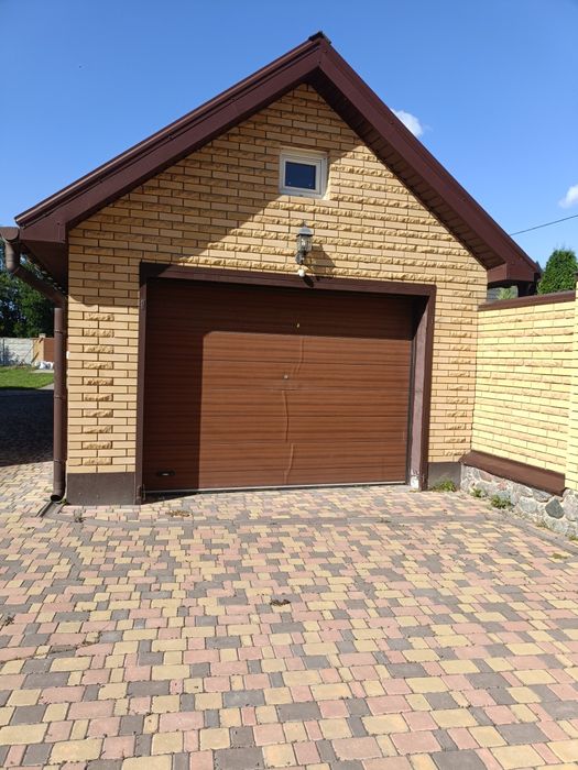 Шикарний будинок з ремонтом для сім'ї