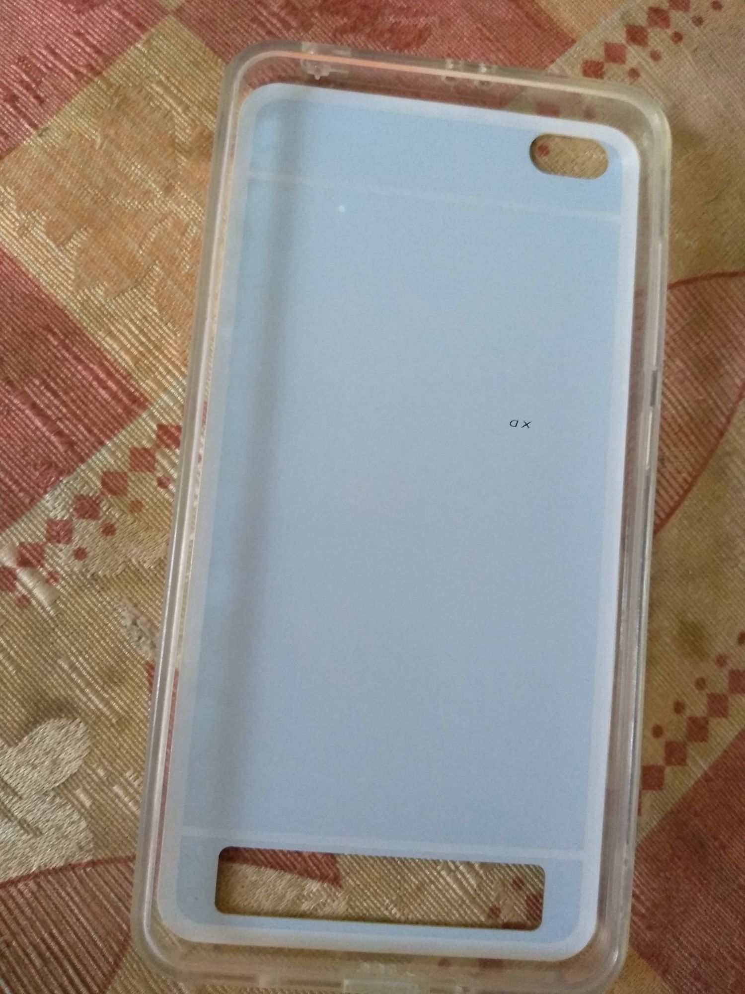Продам чехол на телефон Xiaomi Redmi 4A