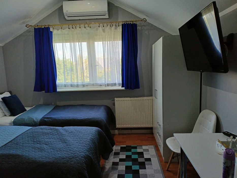 Pokoje z łazienkami,klima,Netflix, aneksy kuch.