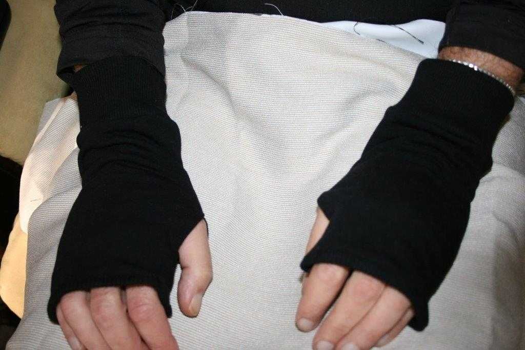 czarne rękawiczki męskie M bez palców mitenki z dzianiny dresowej