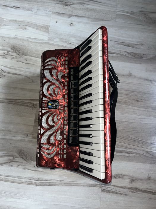 Akordeon Weltmeister 120 Basów