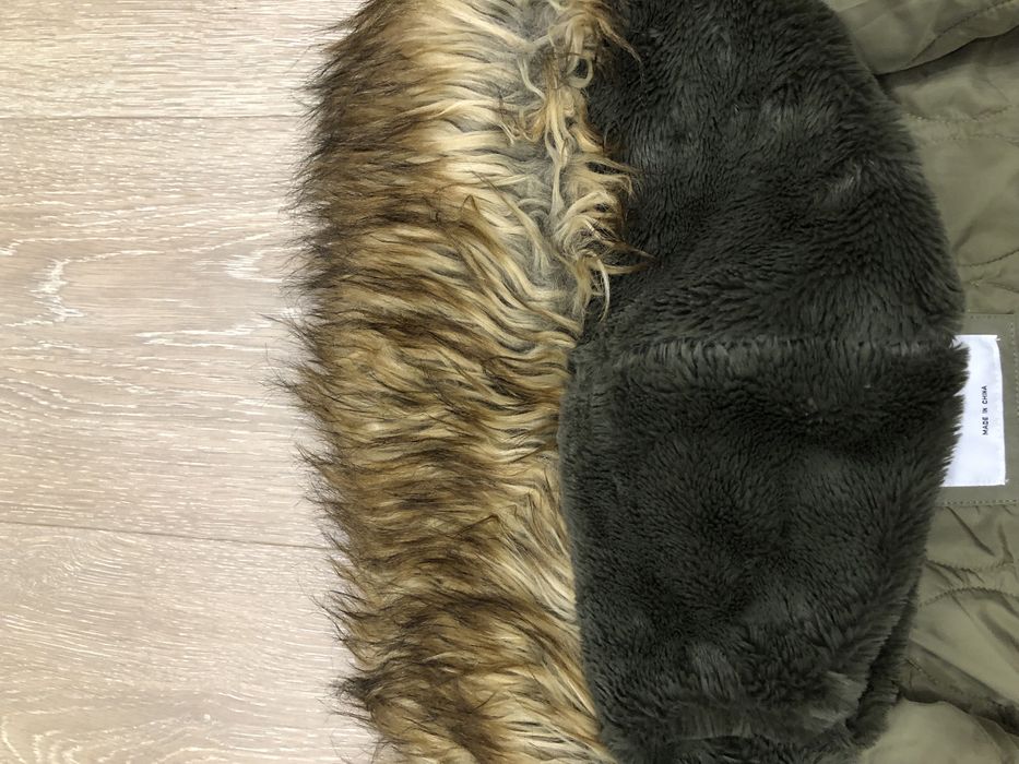 Женская парка Pull and Bear