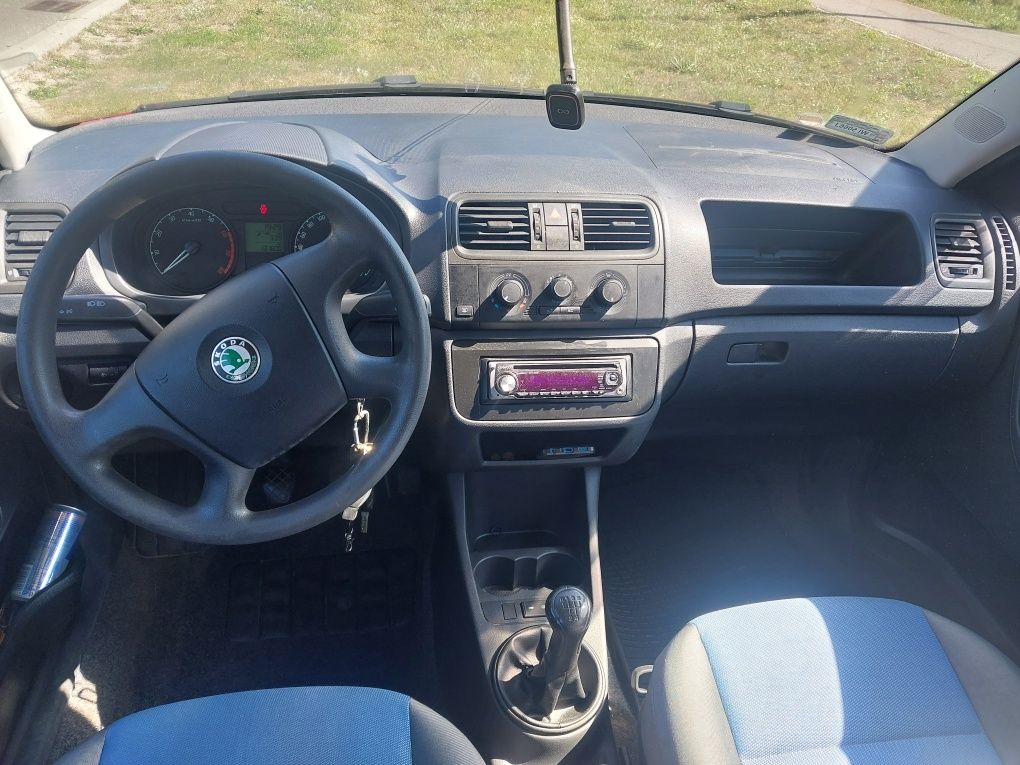 Skoda Fabia II 130 tys przebiegu 1.4 mpi Klima