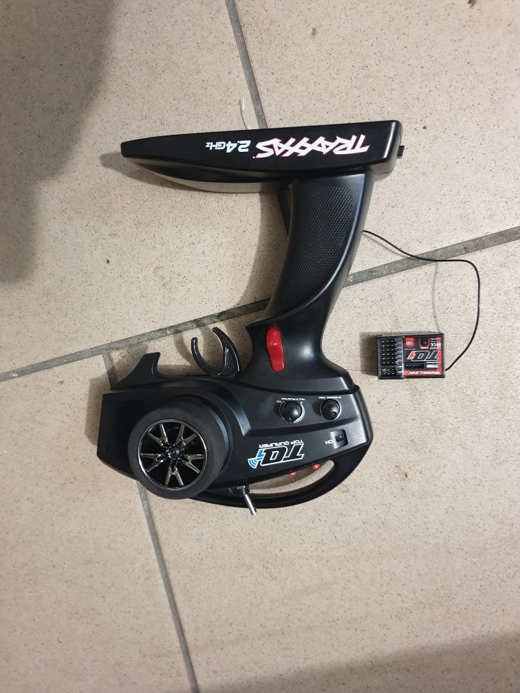 Traxxas TQi 2.4 GHz 2025r.