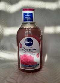 Płyn micelarny z organiczną wodą różaną Nivea Rose Touch 400 ml