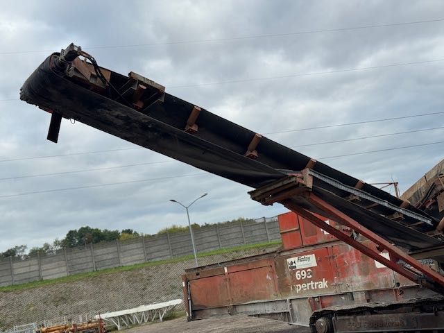 Terex Finlay 693 SUPERTRAK duży przesiewacz kruszywa 40 ton