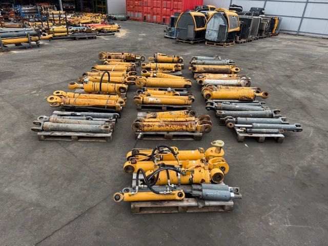 liebherr używany siłownik hydrauliczny do ładowarki