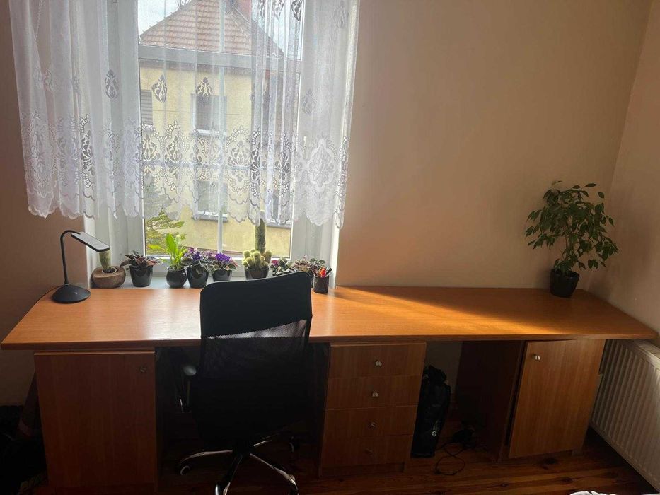 Biurko dwuosobowe, wykonane na wymiar