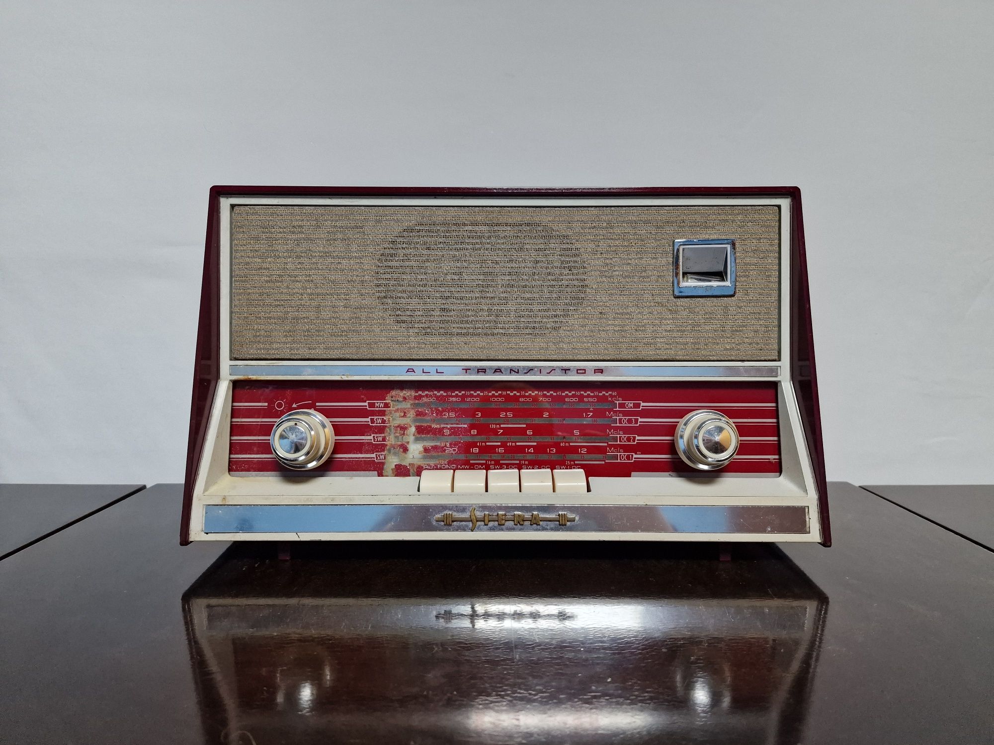 Rádio antigo reparado Siera