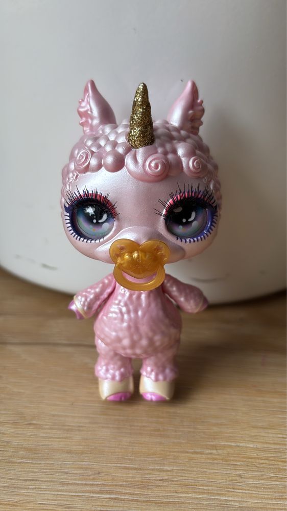 Poopsie Rainbow Surprise unicorn