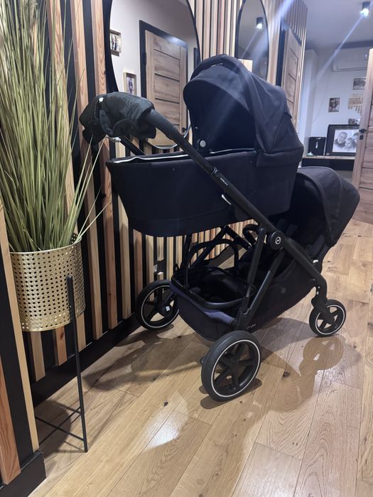 Sprzedam wozek Gaselle S rok po roku. Czarny