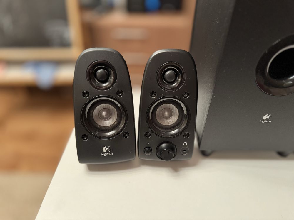 Акустика 5.1  Logitech Z-506. Колонки