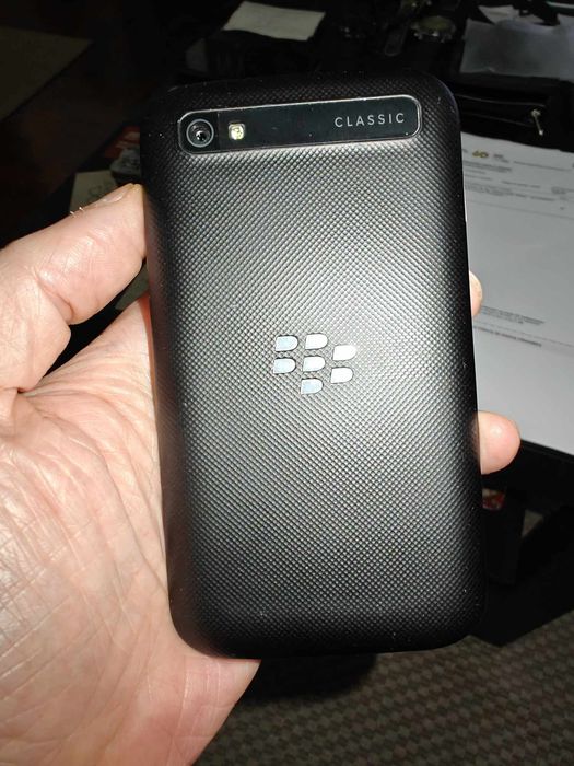 Blackberry classic como novo sem riscos . irrepreensível