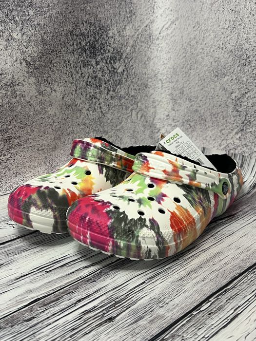 Капці від бренду Crocs