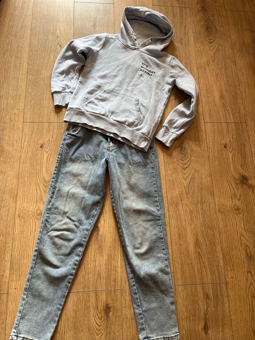 Niebieska bluza z kapturem Reserved roz 146 cm