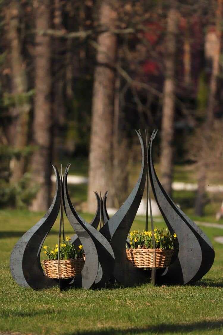 Садовий декор "Цибульки" з металу, велика