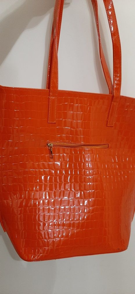 Torebka lakierowana pomarańczowa shopper A4  krokodyl
