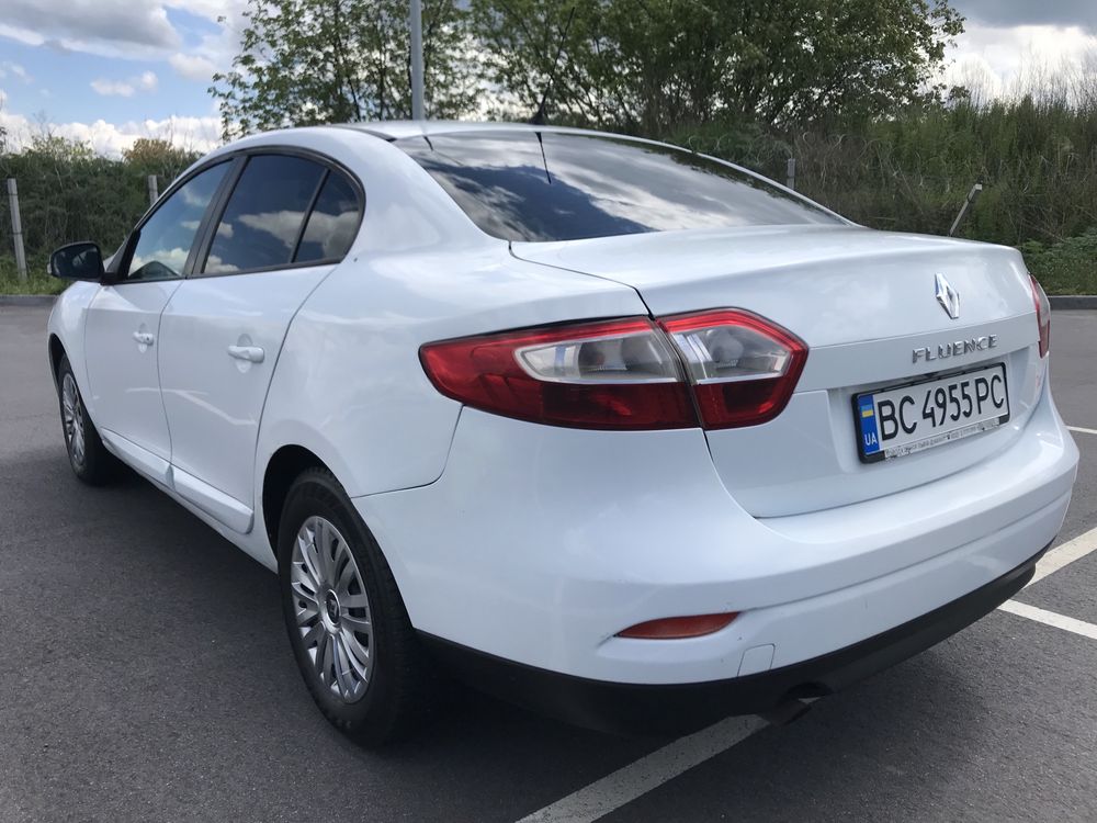 Renault fluence 2010 автомат