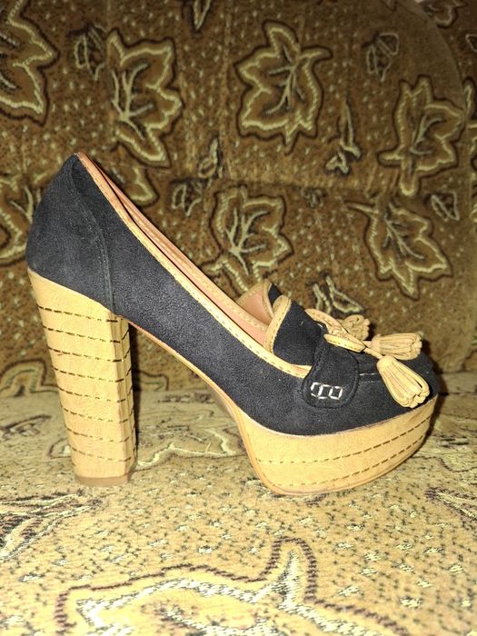 Женские туфли- замша